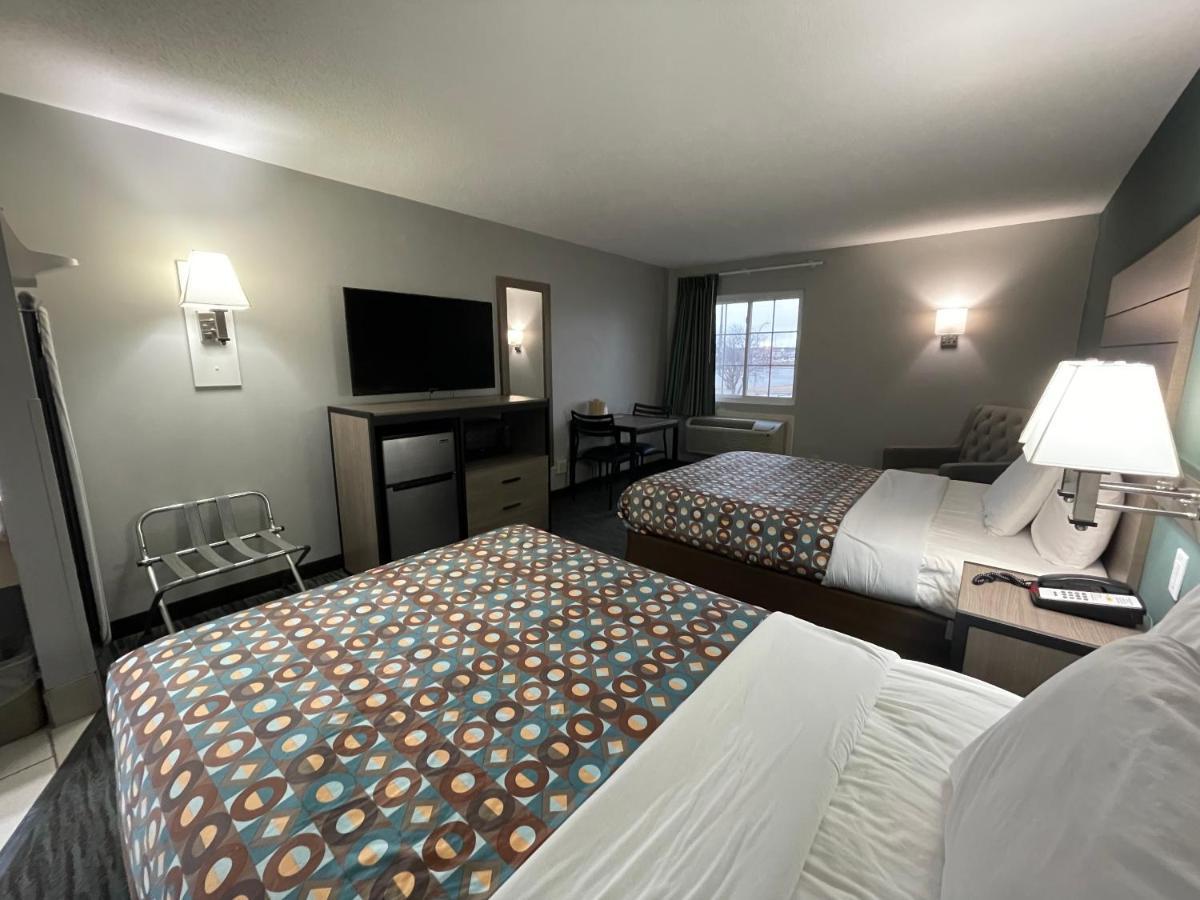 Countryside Inn & Suites Omaha East-Council Bluffs Ia Bagian luar foto