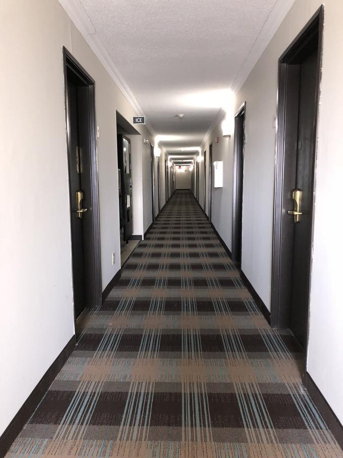 Countryside Inn & Suites Omaha East-Council Bluffs Ia Bagian luar foto