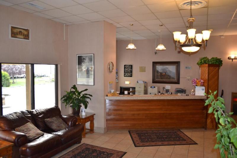 Countryside Inn & Suites Omaha East-Council Bluffs Ia Bagian luar foto