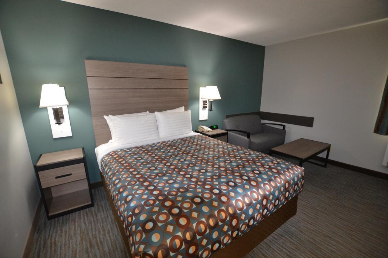 Countryside Inn & Suites Omaha East-Council Bluffs Ia Bagian luar foto