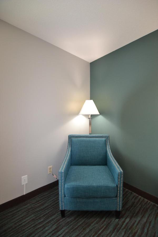 Countryside Inn & Suites Omaha East-Council Bluffs Ia Bagian luar foto