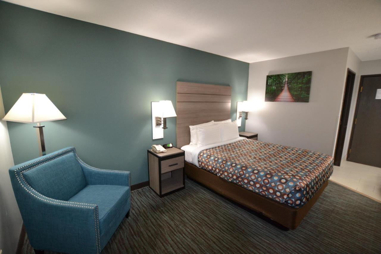 Countryside Inn & Suites Omaha East-Council Bluffs Ia Bagian luar foto