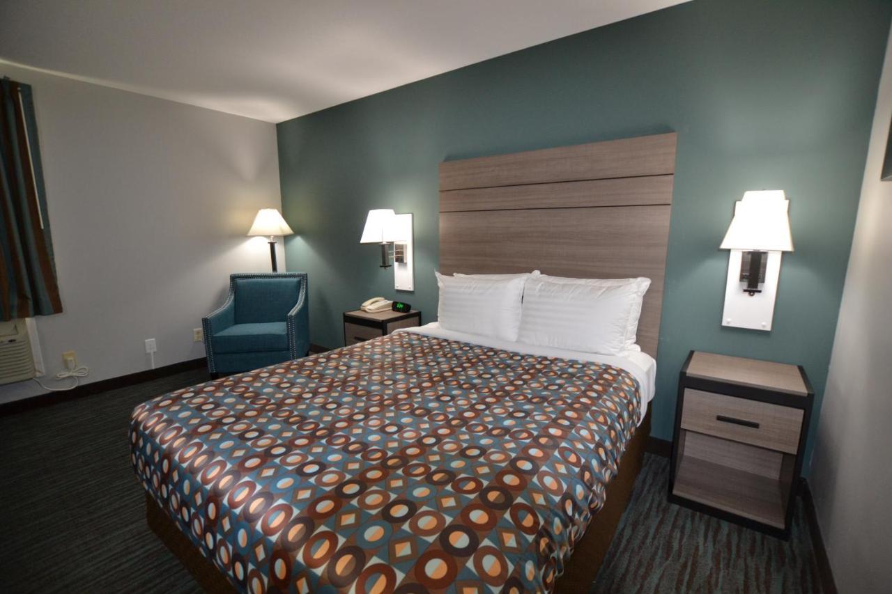 Countryside Inn & Suites Omaha East-Council Bluffs Ia Bagian luar foto