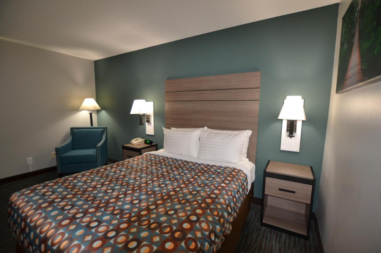 Countryside Inn & Suites Omaha East-Council Bluffs Ia Bagian luar foto